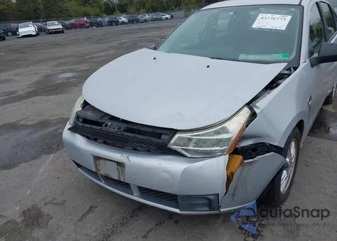 2008 Ford Focus Se/Ses из США, поврежденный, VIN 1FAHP35N88W255966